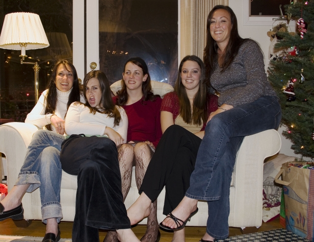 Everett Girls: Therese, Erin, Lauren (Mikes daughter), Colleen and Michele. Submitted by Bart Everett.